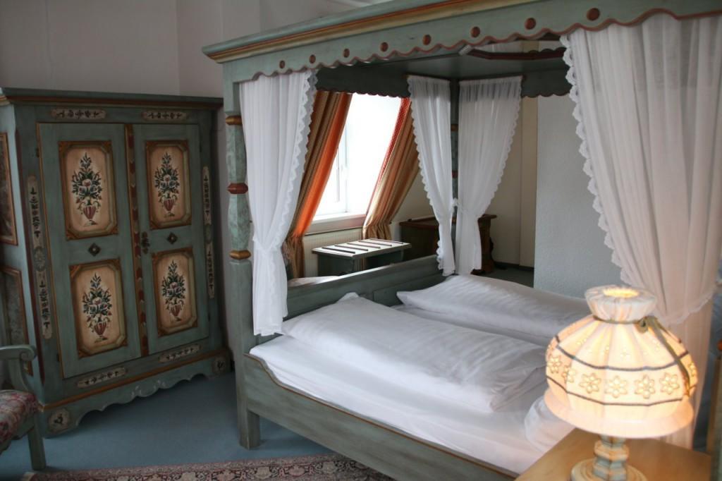Landgasthof Hotel Bechtel Zella Екстериор снимка